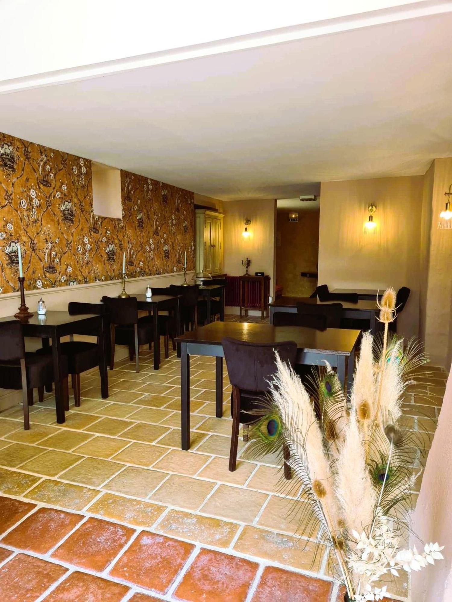 Logis Hotel Le Boudoir Belves Ngoại thất bức ảnh